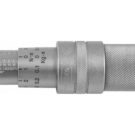 Ключ динамометрический Jonnesway 1/2" 40-210Нм T04150